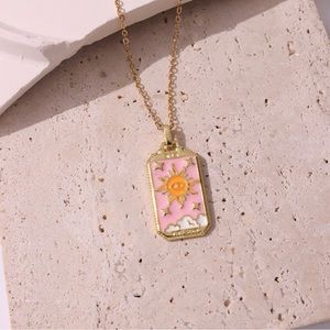 TAROT SUN AND CLOUDS NECKLACE - pink